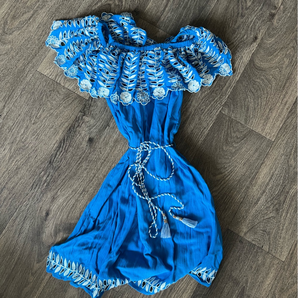 Blue dress